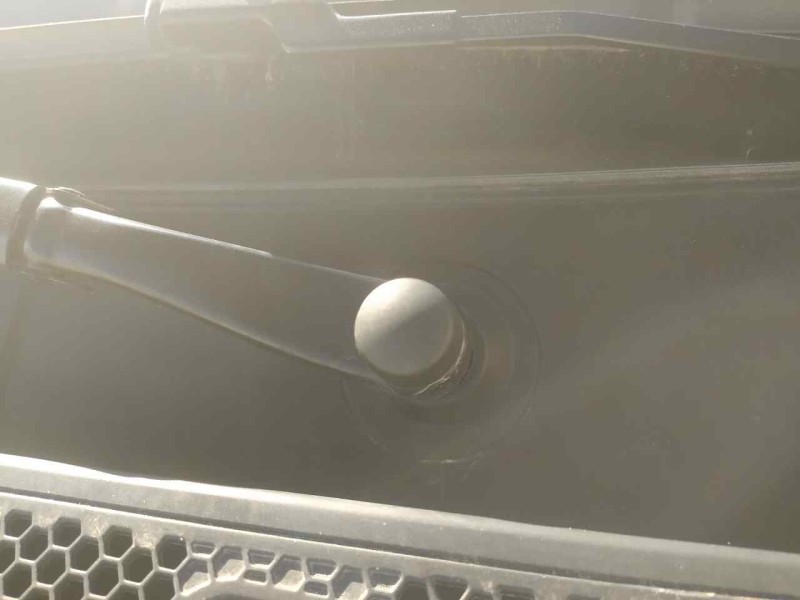 Recambio de motor limpia delantero para opel mokka elegance referencia OEM IAM 9824784980  