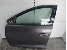 Recambio de puerta delantera izquierda para renault megane iii berlina 5 p dynamique referencia OEM IAM 801016886R  TOCADA