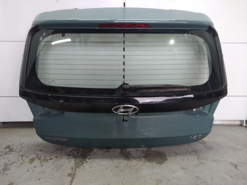 Recambio de porton trasero para hyundai i20 klass referencia OEM IAM 72800Q0010  