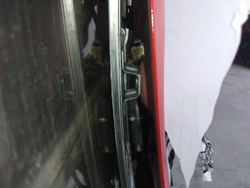 Recambio de elevalunas trasero izquierdo para kia rio (yb) hibrid referencia OEM IAM 83401H8000  ELECTRICO