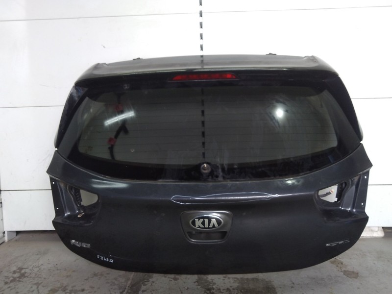 Recambio de porton trasero para kia rio (yb) gt line referencia OEM IAM 73700H8000  