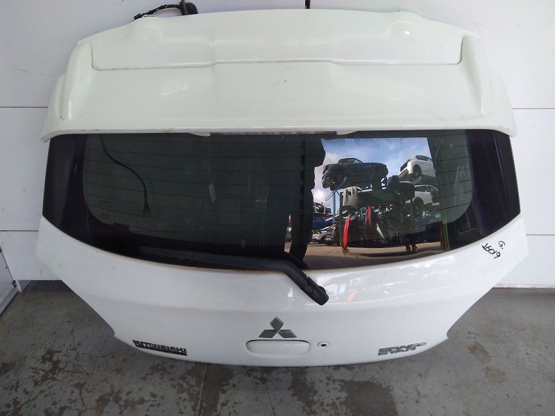 Recambio de porton trasero para mitsubishi space star (a00) kaiteki referencia OEM IAM 5801B488  