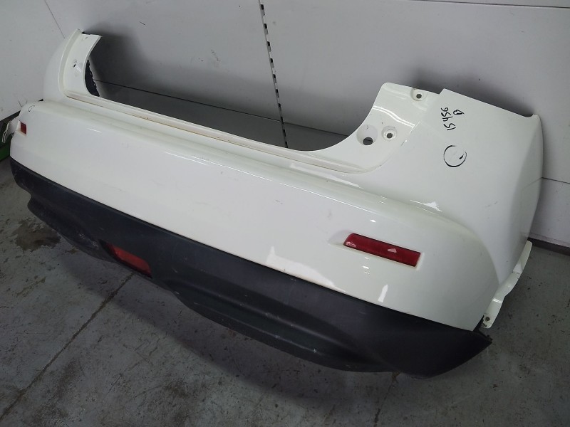 Recambio de paragolpes trasero para nissan juke (f15) acenta referencia OEM IAM 850221KA6H  