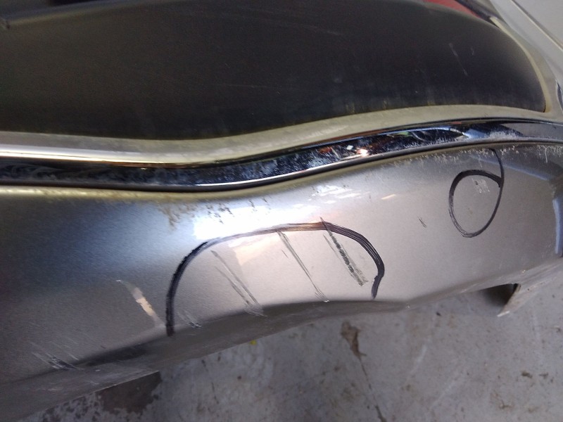 Recambio de paragolpes trasero para lexus es 300h referencia OEM IAM 5215933978  