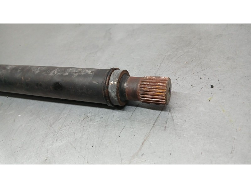 Recambio de transmision central para bmw x5 (e70) 3.0 d referencia OEM IAM 26207556019  DELANTERA