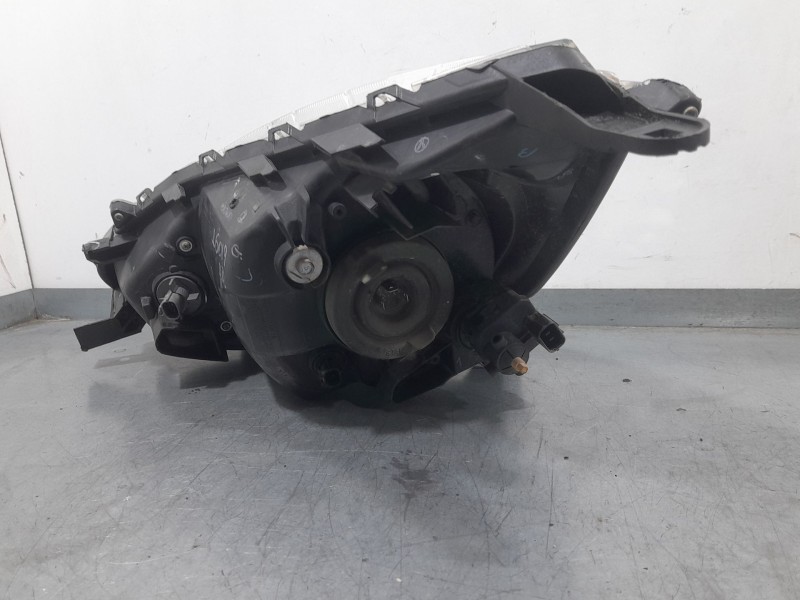 Recambio de faro derecho para mitsubishi space star (a00) kaiteki referencia OEM IAM 8301C194  TOCADO