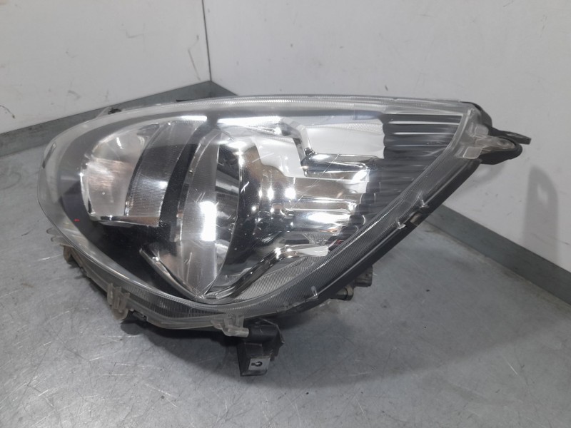 Recambio de faro izquierdo para mitsubishi space star (a00) kaiteki referencia OEM IAM 8301C193  