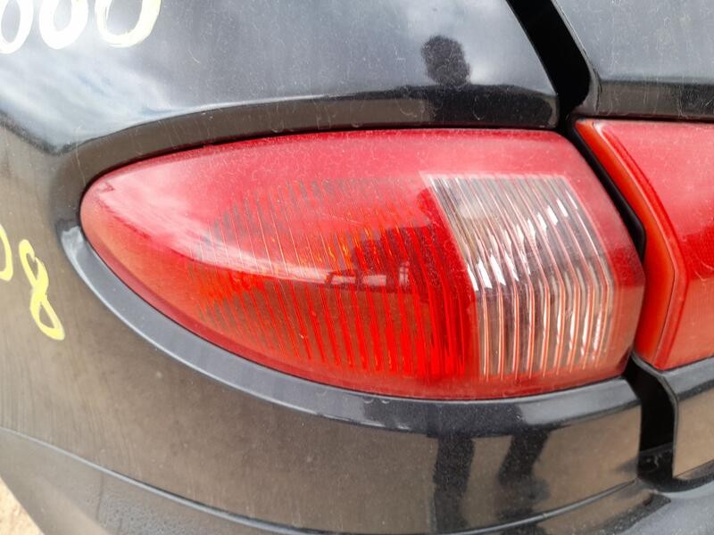 Recambio de piloto trasero izquierdo exterior para alfa romeo 147 (937_) 1.9 jtdm 8v (937.axd1a, 937.axu1a, 937.bxu1a) referenci