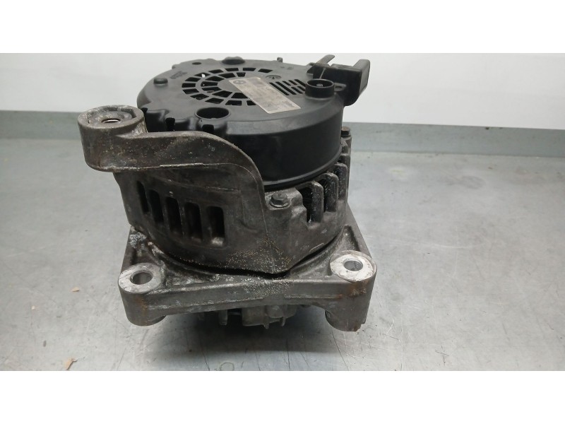 Recambio de alternador para bmw x5 (f15) xdrive 40d referencia OEM IAM 8570675 VALEO S41AN13