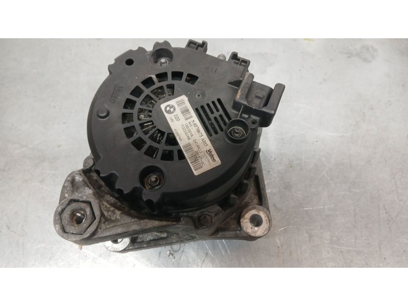 Recambio de alternador para bmw x5 (f15) xdrive 40d referencia OEM IAM 8570675 VALEO S41AN13