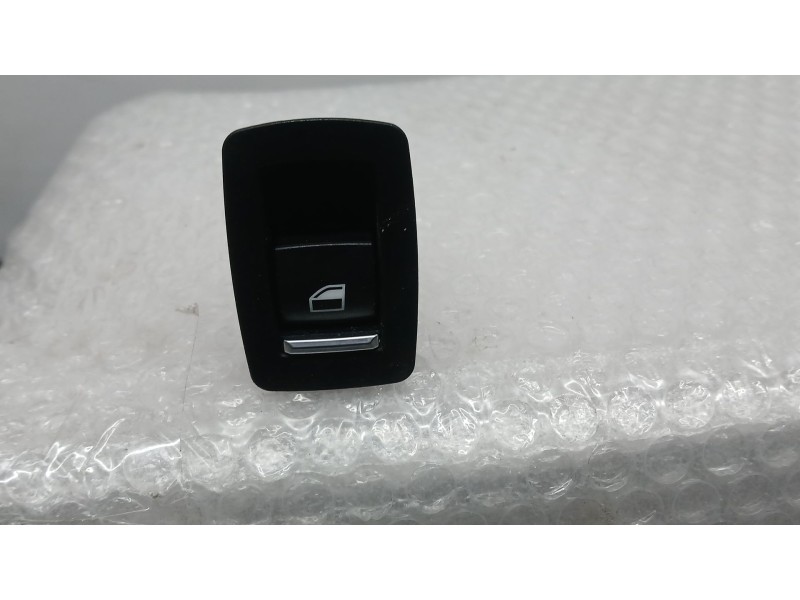Recambio de mando elevalunas trasero izquierdo para bmw x5 (f15) xdrive 40d referencia OEM IAM 9267078  