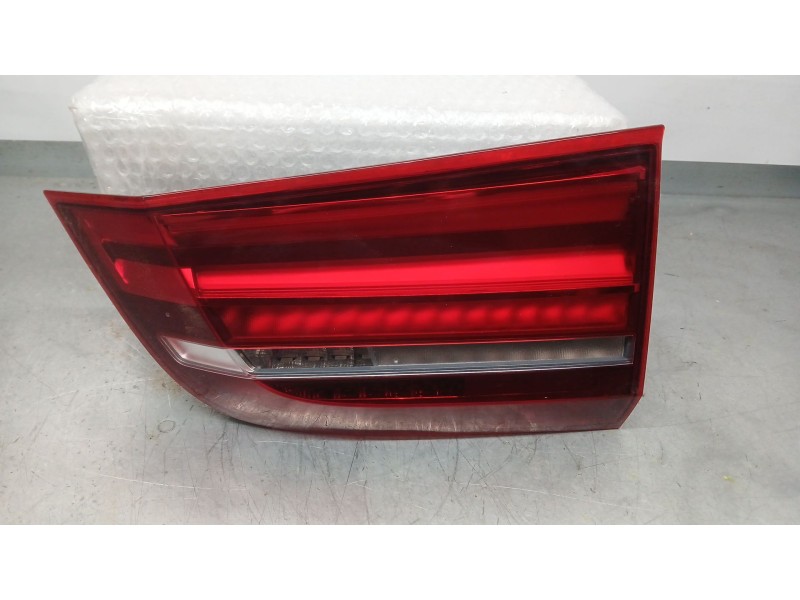 Recambio de piloto trasero derecho para bmw x5 (f15) xdrive 40d referencia OEM IAM 7301272 HELLA 10018610