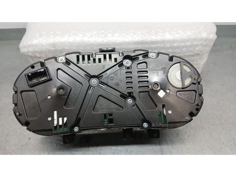 Recambio de cuadro instrumentos para skoda fabia ambition referencia OEM IAM 6V0920740C  A2C13557700