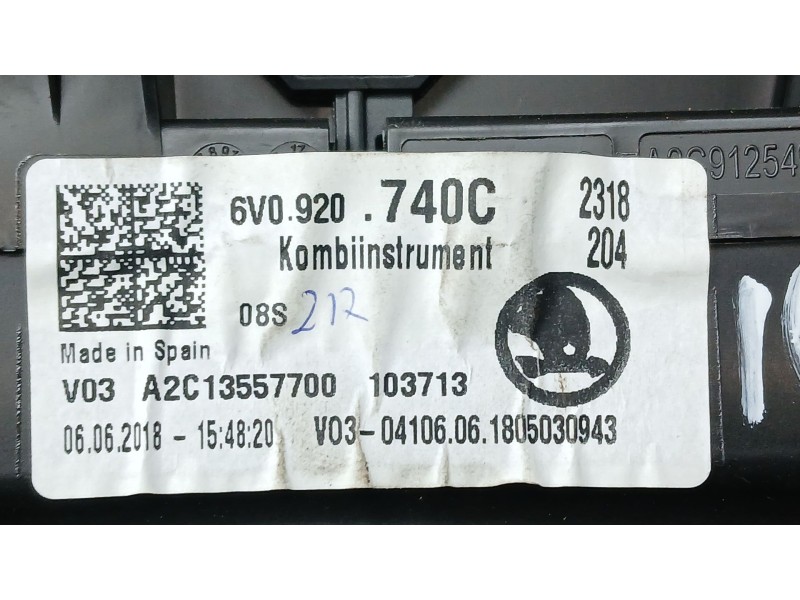 Recambio de cuadro instrumentos para skoda fabia ambition referencia OEM IAM 6V0920740C  A2C13557700