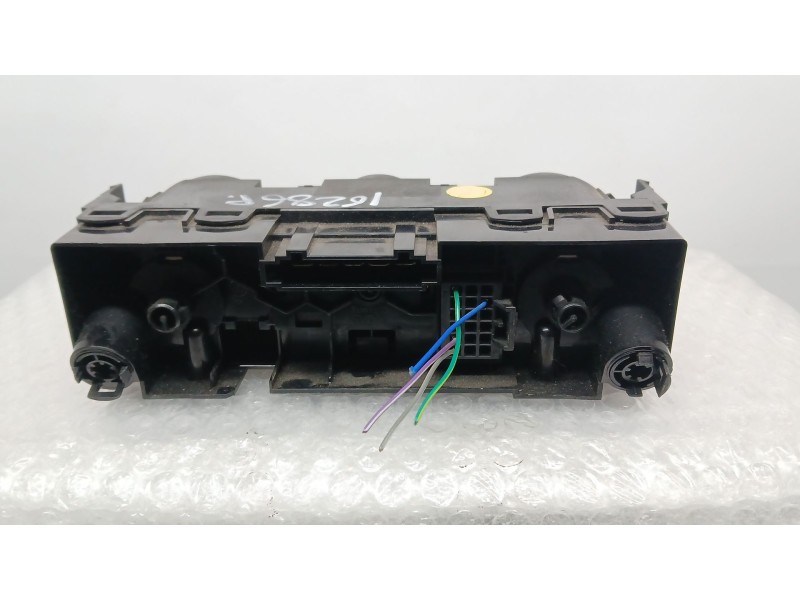 Recambio de mando calefaccion / aire acondicionado para skoda fabia ambition referencia OEM IAM 6V0820045C  