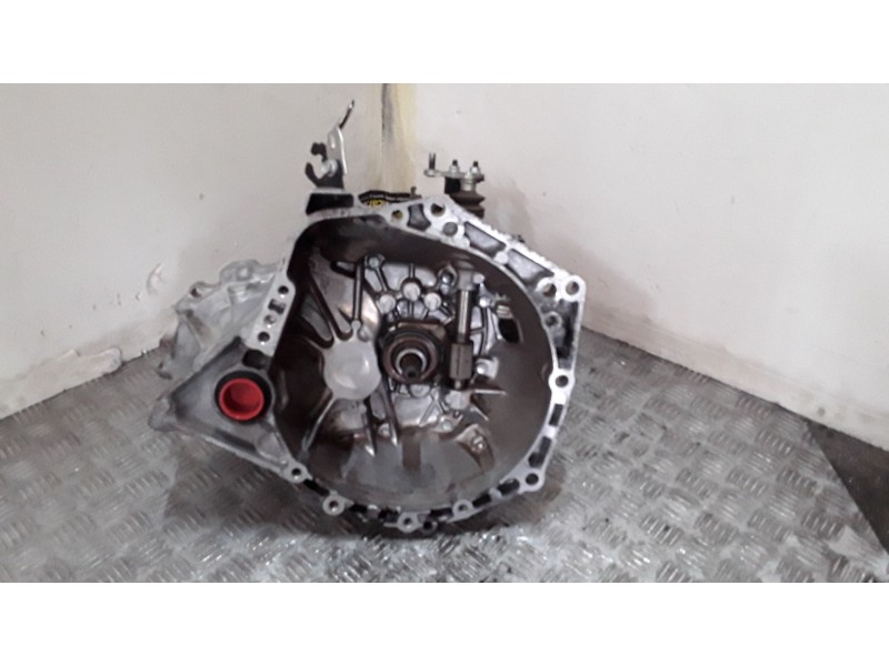 Recambio de caja cambios para toyota aygo x-cite referencia OEM IAM 311150H010 5 VELOCIDADES 