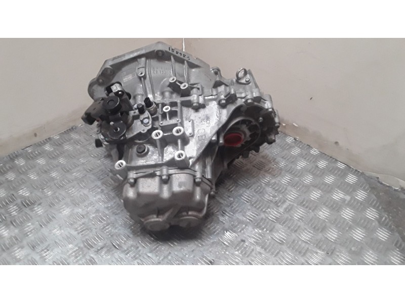 Recambio de caja cambios para kia rio (yb) gt line referencia OEM IAM U95VJH 005968 6 VELOCIDADES