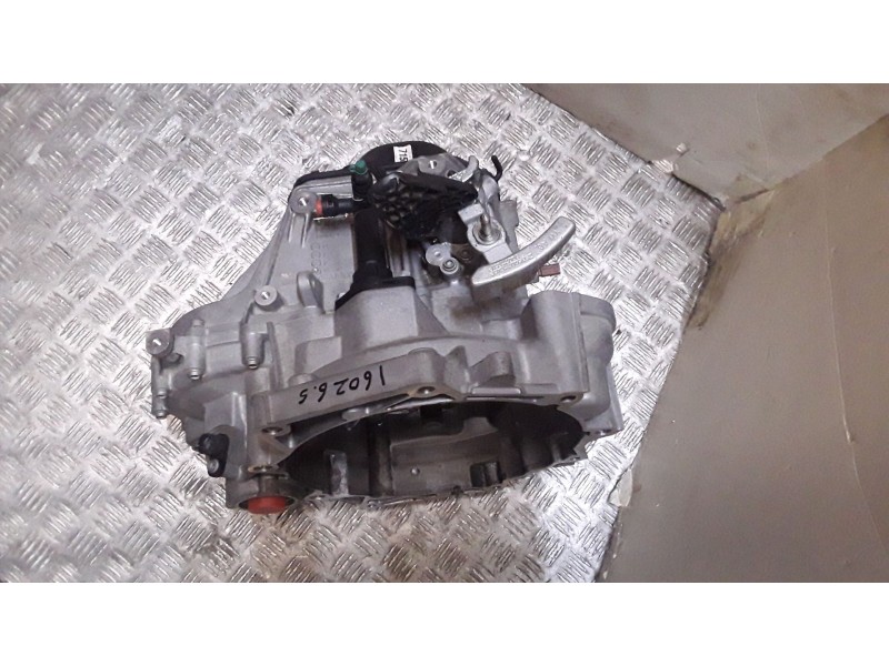 Recambio de caja cambios para seat arona style edition referencia OEM IAM FM5DF009 SBV120619 5 VELOCIDADES