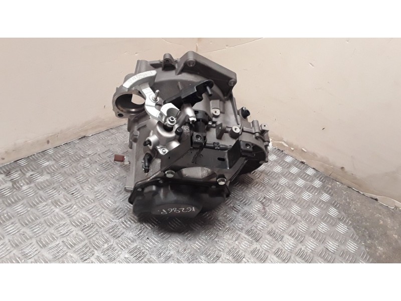 Recambio de caja cambios para skoda fabia ambition referencia OEM IAM FM5DF002 QTS14068 