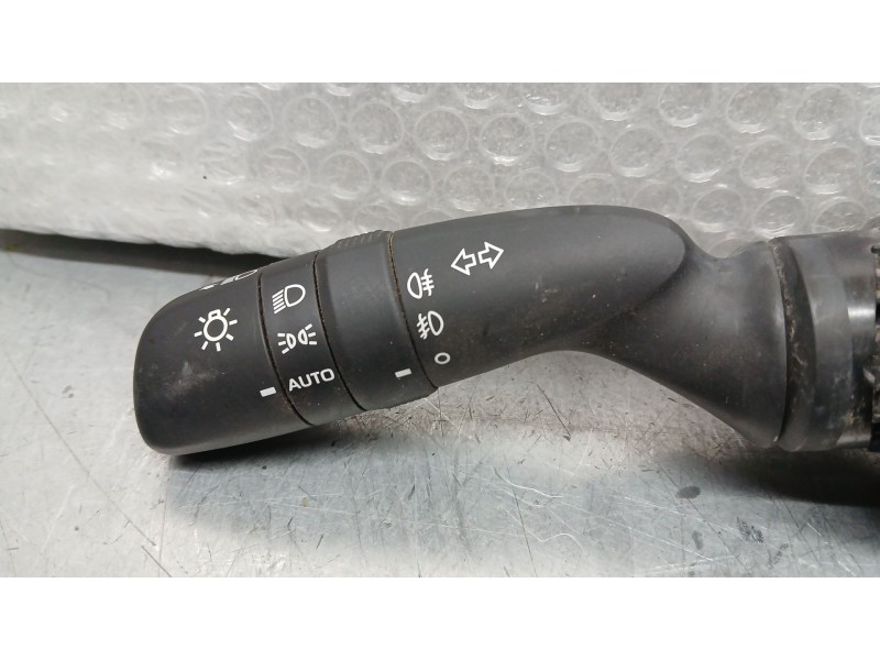 Recambio de mando luces para toyota rav4 hybrid 4x2 advance referencia OEM IAM   