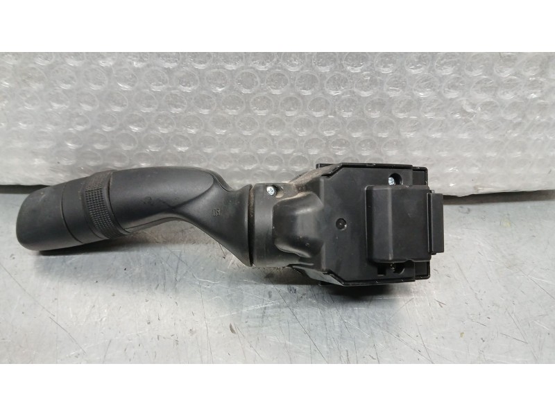 Recambio de mando limpia para toyota rav4 hybrid 4x2 advance referencia OEM IAM   