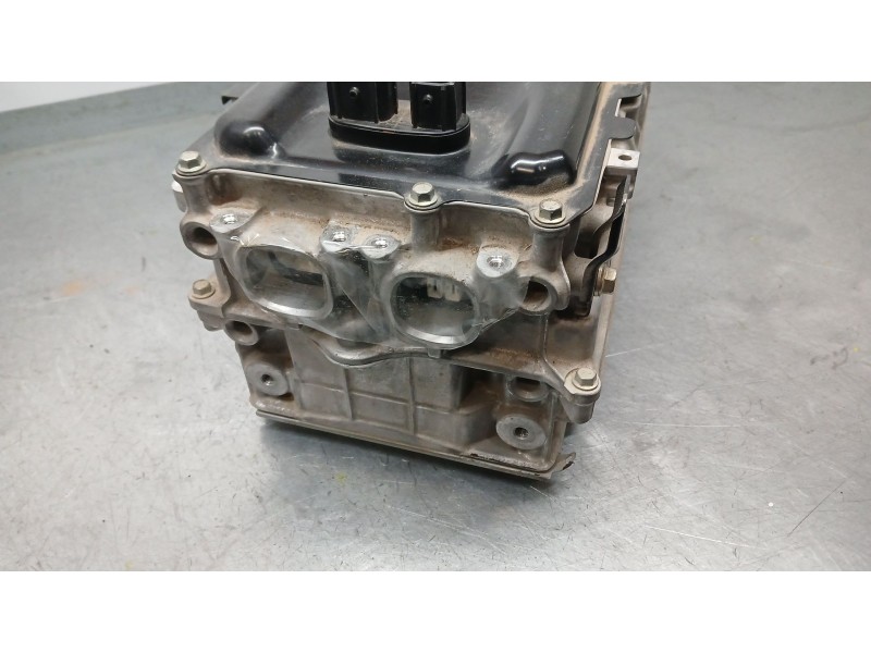 Recambio de convertidor para toyota rav4 hybrid 4x2 advance referencia OEM IAM   