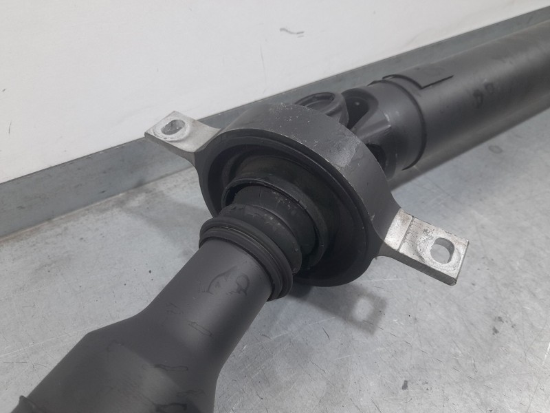 Recambio de transmision central para bmw serie 1 lim. (f20) 114 d referencia OEM IAM 762418204  TRASERA