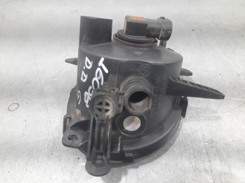 Recambio de faro antiniebla derecho para bmw serie 1 lim. (f20) 114 d referencia OEM IAM 7248912  