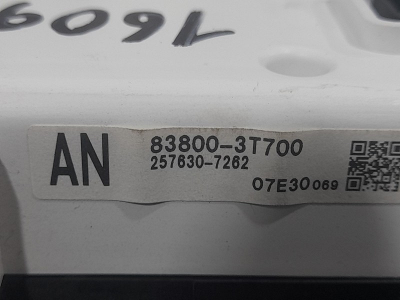 Recambio de cuadro instrumentos para lexus es 300h referencia OEM IAM 838003T700  