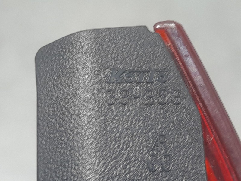 Recambio de piloto trasero izquierdo para lexus es 300h referencia OEM IAM 8159033472  