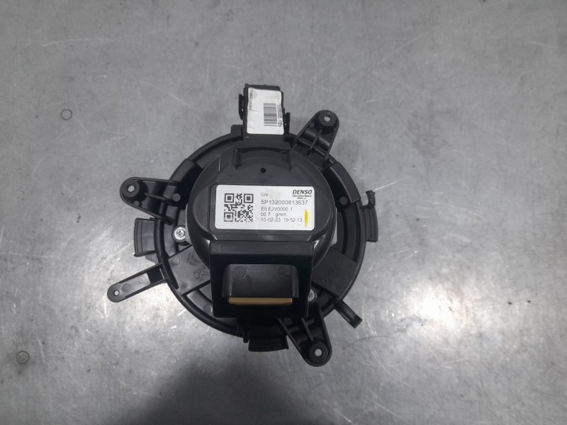 Recambio de motor calefaccion para peugeot 3008 ii suv (mc_, mr_, mj_, m4_) 1.5 bluehdi 130 referencia OEM IAM 5P1330400  