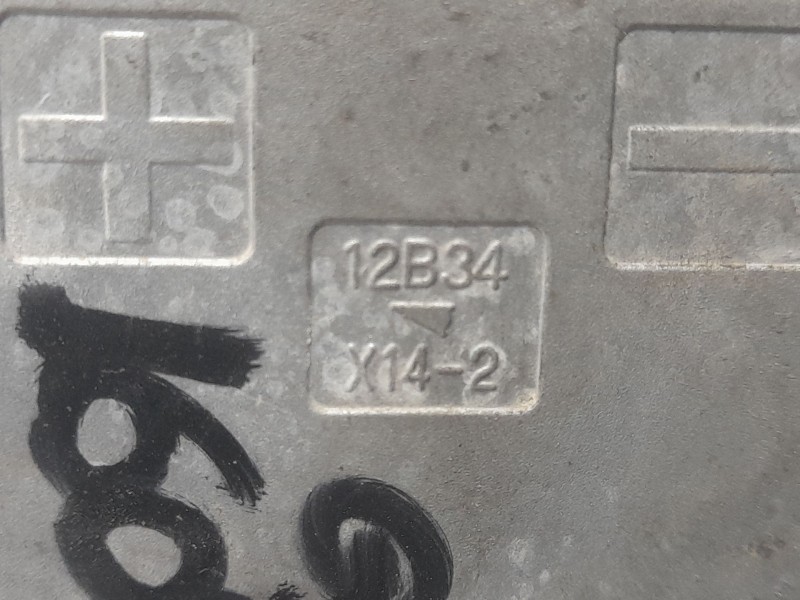 Recambio de modulo electronico para lexus es 300h referencia OEM IAM 12B34 CABLE BATERIA 