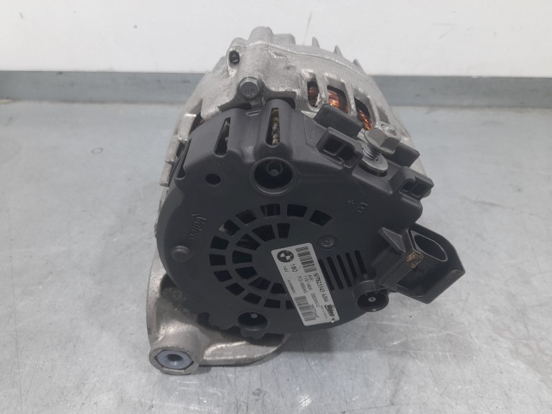 Recambio de alternador para bmw serie 1 lim. (f20) 114 d referencia OEM IAM 7823343 2607244E VALEO