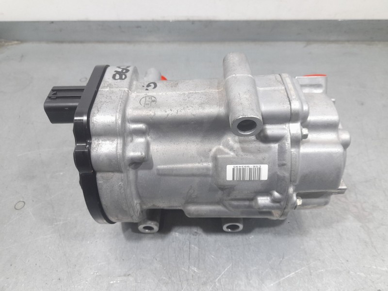 Recambio de compresor aire acondicionado para lexus es 300h referencia OEM IAM 0424001990 33050 DENSO