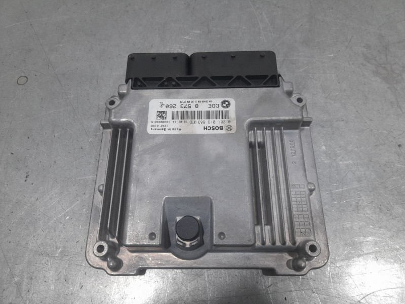 Recambio de centralita motor uce para bmw serie 1 lim. (f20) 114 d referencia OEM IAM 8573260 0281019683 BOSCH