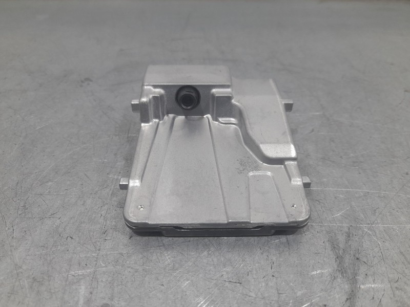 Recambio de camara para lexus es 300h referencia OEM IAM 8646C33060 0365009811 DENSO