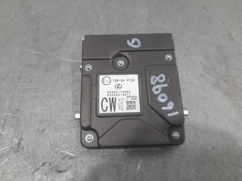 Recambio de camara para lexus es 300h referencia OEM IAM 8646C33060 0365009811 DENSO