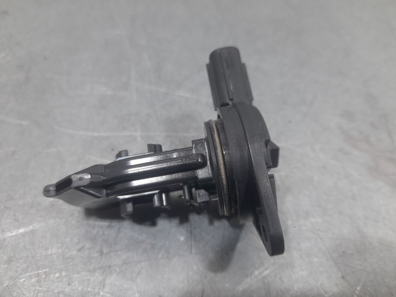 Recambio de caudalimetro para lexus es 300h referencia OEM IAM 2220475040  