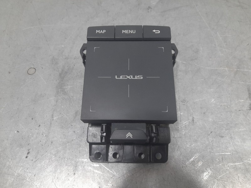 Recambio de mando multifuncion para lexus es 300h referencia OEM IAM 8478033200 CONTROL RADIO Y NAVEGACION 