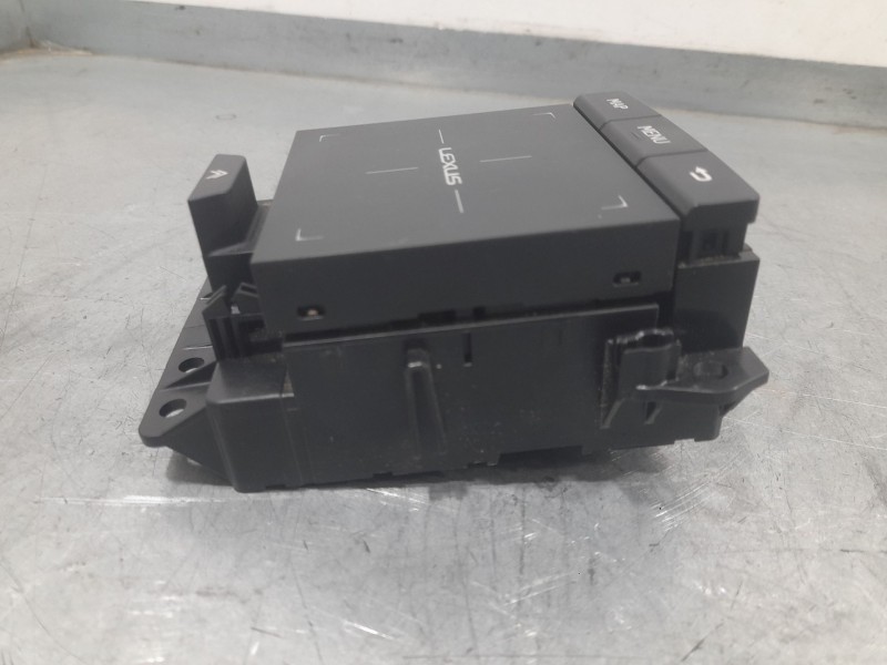 Recambio de mando multifuncion para lexus es 300h referencia OEM IAM 8478033200 CONTROL RADIO Y NAVEGACION 