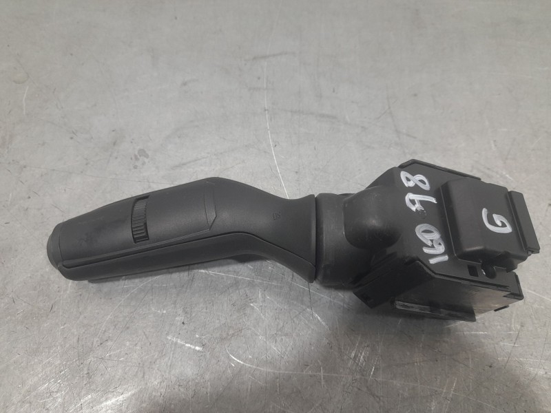 Recambio de mando limpia para lexus es 300h referencia OEM IAM 1101017J614  