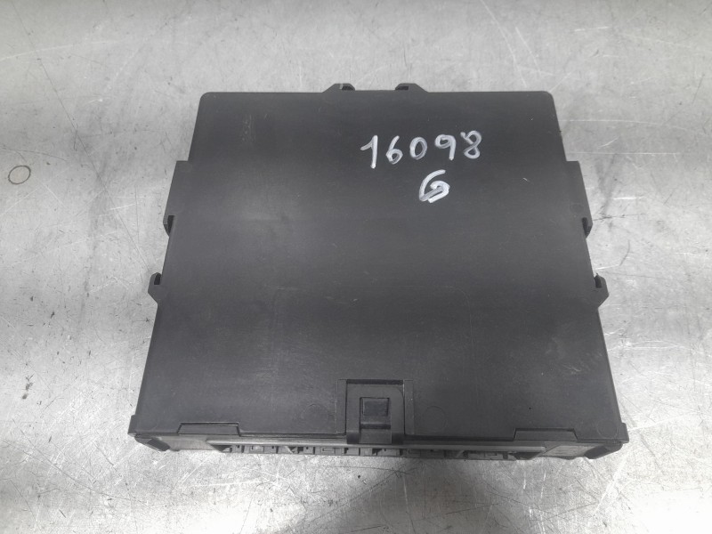 Recambio de modulo electronico para lexus es 300h referencia OEM IAM 8998133820 2850009510 DENSO