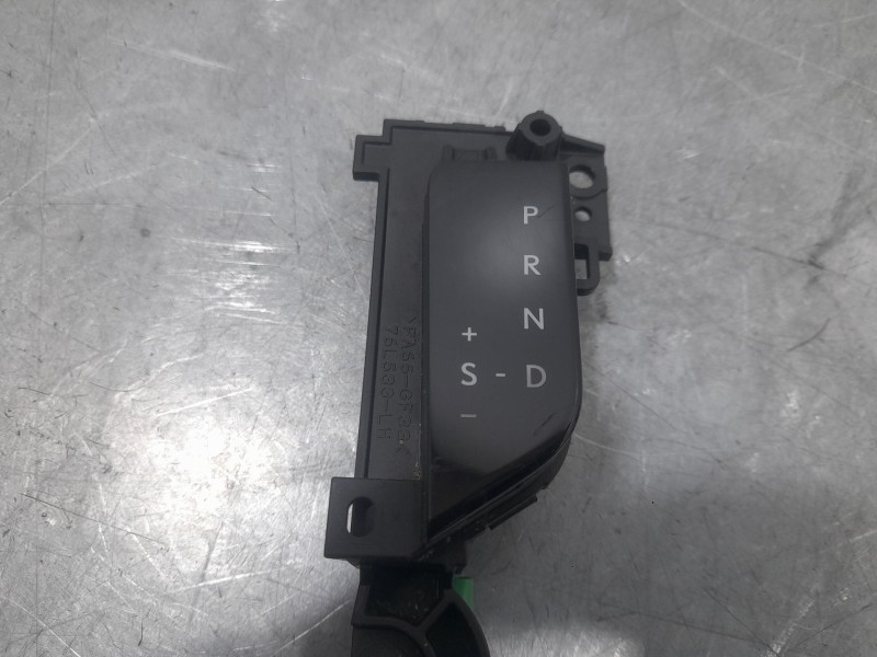 Recambio de modulo electronico para lexus es 300h referencia OEM IAM 76L533 PANTALLA SELECCION CAMBIO 