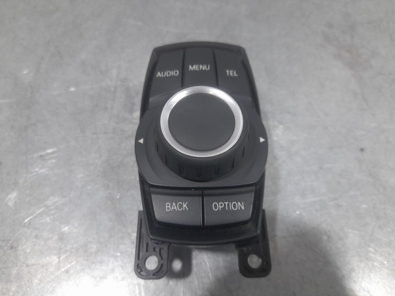 Recambio de mando multifuncion para bmw serie 1 lim. (f20) 114 d referencia OEM IAM 033623101  