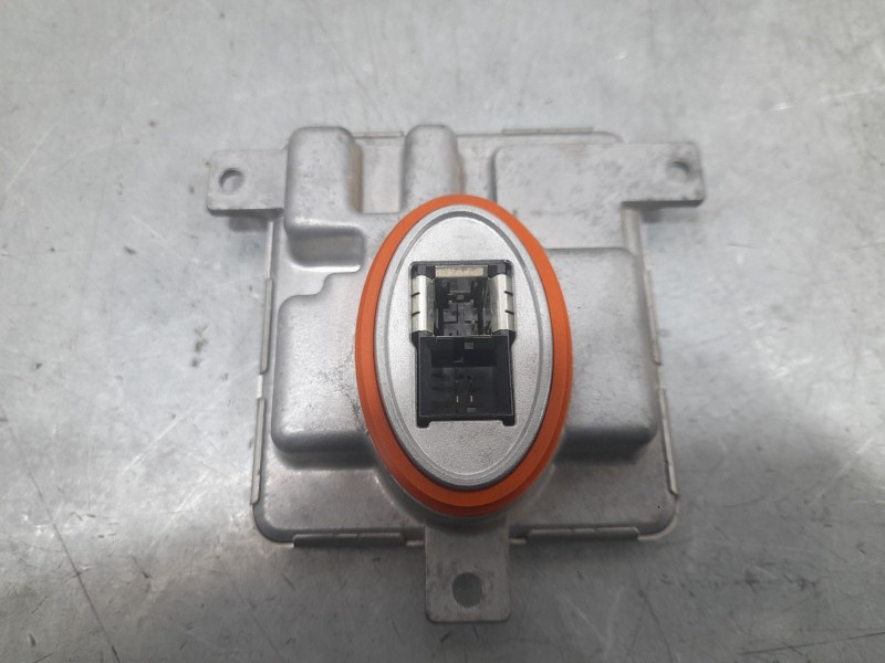 Recambio de centralita faros xenon para bmw serie 1 lim. (f20) 114 d referencia OEM IAM  DELANTERA IZQUIERDA 