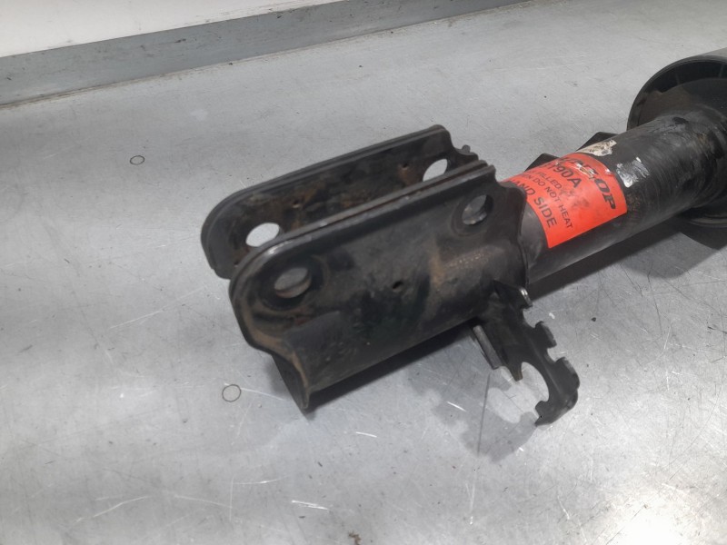 Recambio de amortiguador delantero izquierdo para land rover range rover (lm) v8 td vogue referencia OEM IAM 03190A  SUSPENSION 