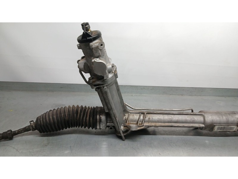 Recambio de cremallera direccion para bmw x5 (e70) 3.0 d referencia OEM IAM 677141804 ASISTIDA, AXIAL IZQ TOCADO 