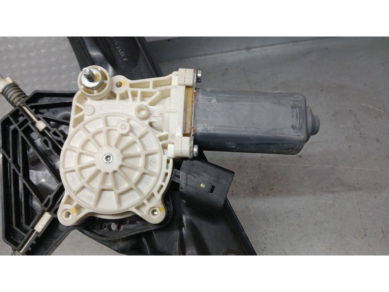 Recambio de elevalunas delantero izquierdo para bmw x5 (f15) xdrive 40d referencia OEM IAM 51337286483 ELECTRICO 5 PINS 