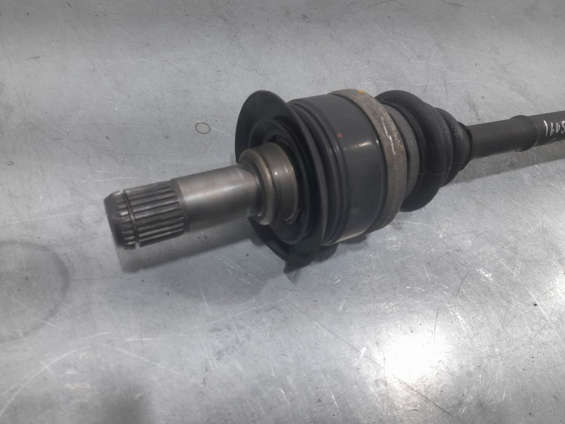 Recambio de transmision trasera derecha para bmw serie 1 lim. (f20) 114 d referencia OEM IAM 7624205  