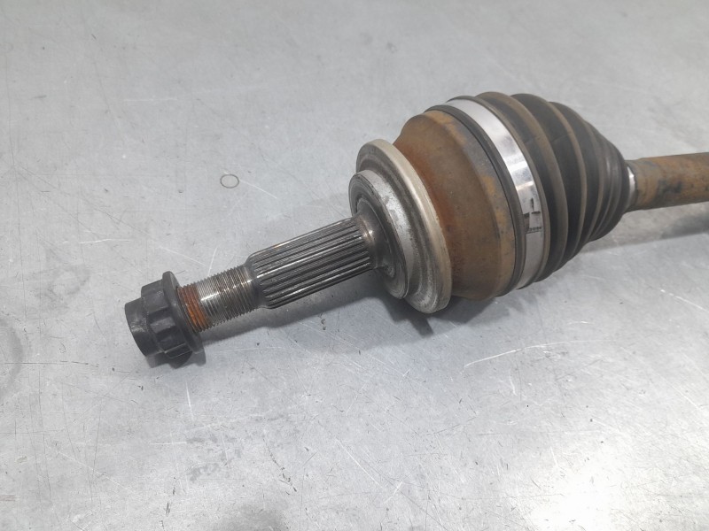 Recambio de transmision delantera izquierda para lexus es 300h referencia OEM IAM DV37L 174153 TOCADA